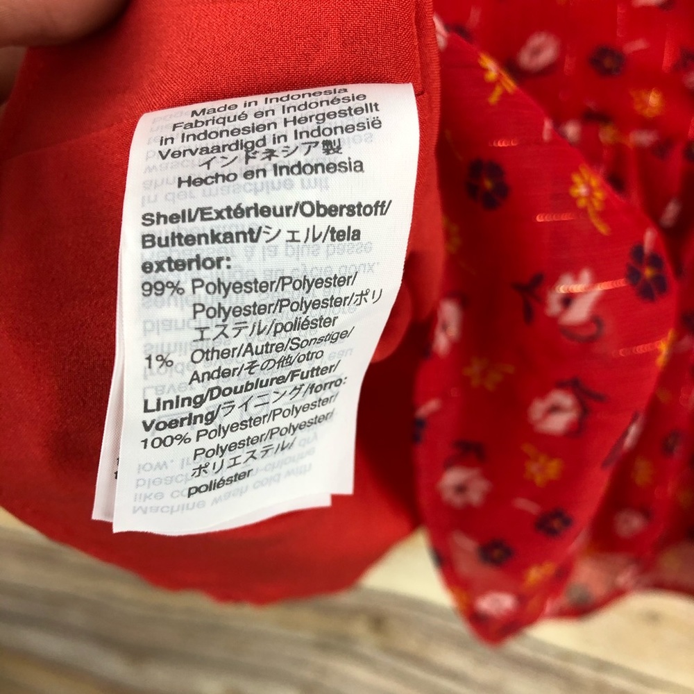 Madewell Tiered Sleeve Peplum Top in Prairie Roses - Picture 5 of 8